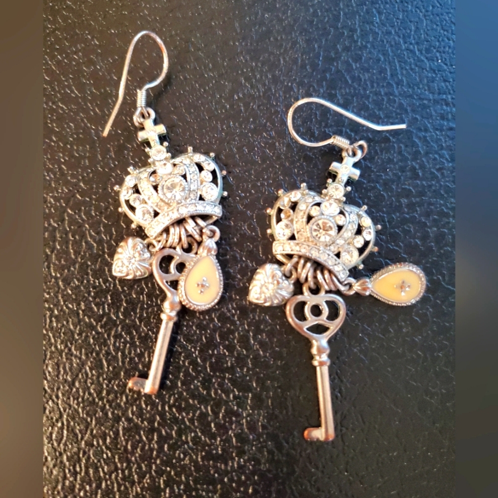 Elegant Silver and Gold Crown Key Earrings